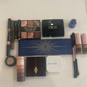 Mixed Box of Very Gently used high end eye shadows & palettes